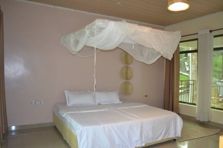 Karisimbi Cave Resort — photo 2