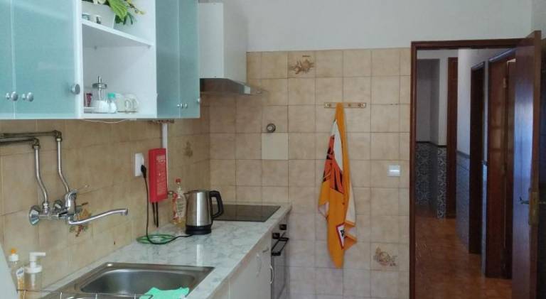 Fully equipped lovely holiday apartment with terrace | Near Monastery of Santa Clara-a-Nova | Pets are welcome — photo 5