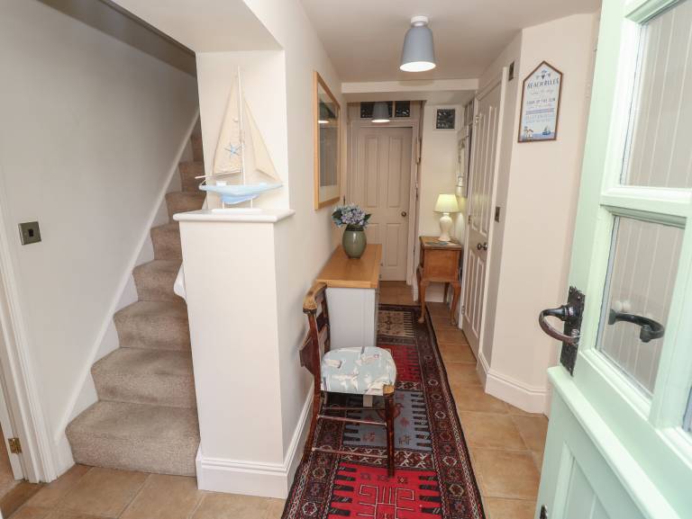 Cottage with 3 rooms for 5 persons — photo 4