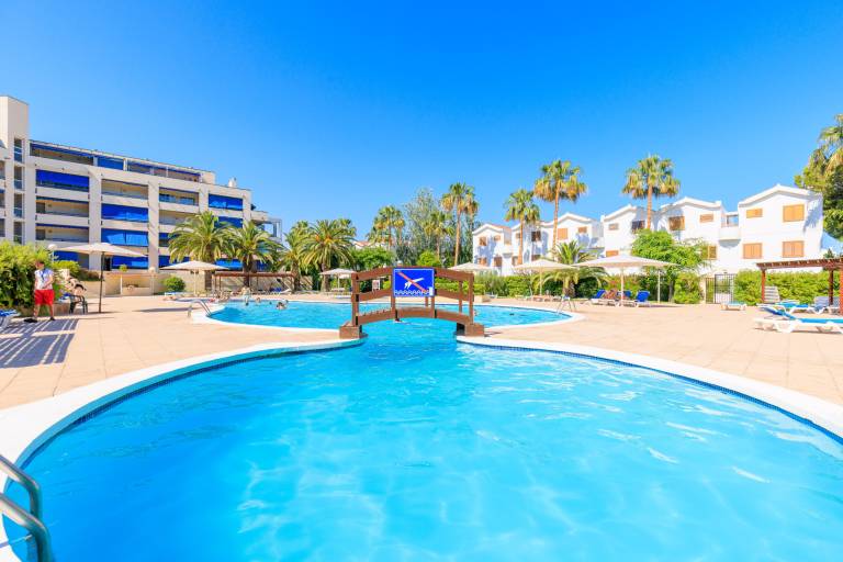 Ferienwohnung mit Hund inLa Pineda, Spanien  f&uuml;r max. 4 Personen