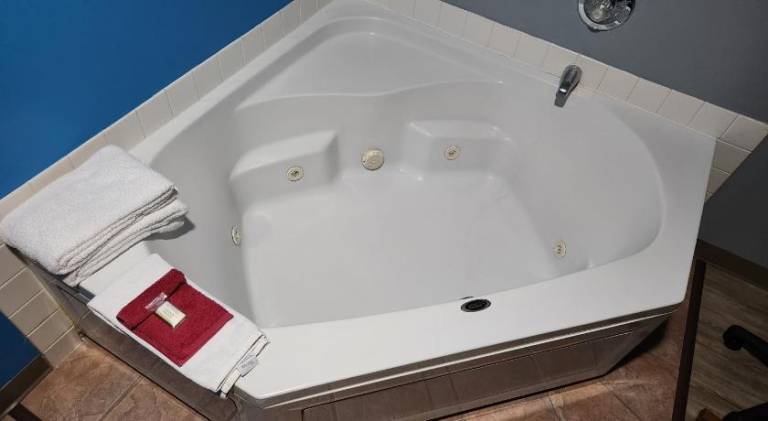 Super Star Inn & Suite Lincoln Crete — photo 2
