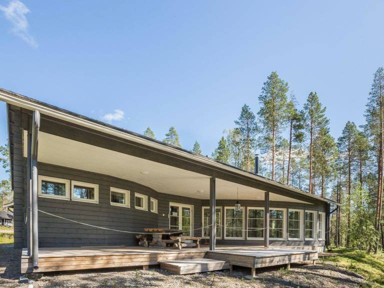 Vacation home with terrace & sauna | Pets allowed — photo 4