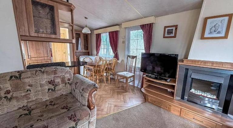 6 Berth Pet Friendly Caravan In Hunstanton By The Beach Ref 13001L — photo 2