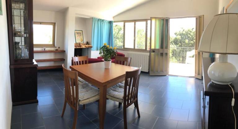 Rental apartment with yard, barbeque & patio | Nature view — photo 2
