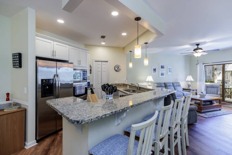 61 Ocean Breeze: Pet Friendly Villa. 3 Beds. 3 Baths. Free Bikes. — photo 5