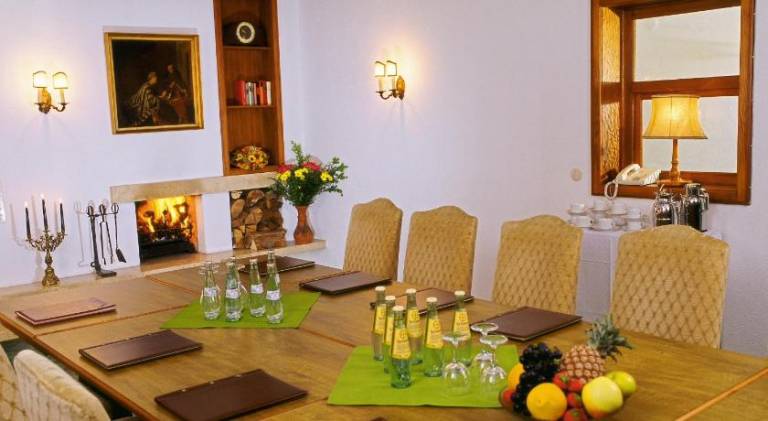 Kull Von Schmidsfelden Hotel — photo 3