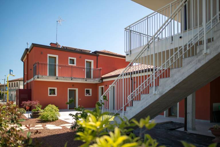 Bed & Breakfast Tessera