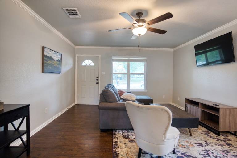 Vacation home with garden — photo 4