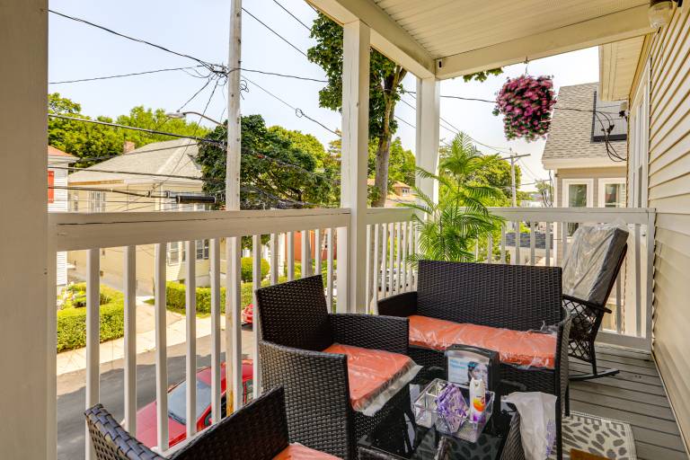 4 500 Sq Ft Suburban Boston Home By Franklin Park
