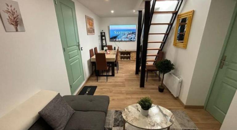 Spacious villa | Dogs allowed in Vanves