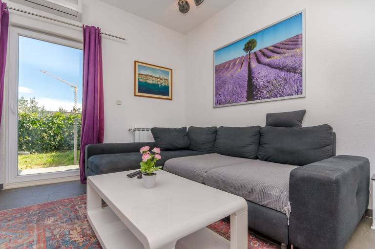 Apartment  Kaštel Kambelovac