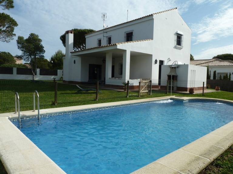 Villa  Urbanización Novo Santi Petri