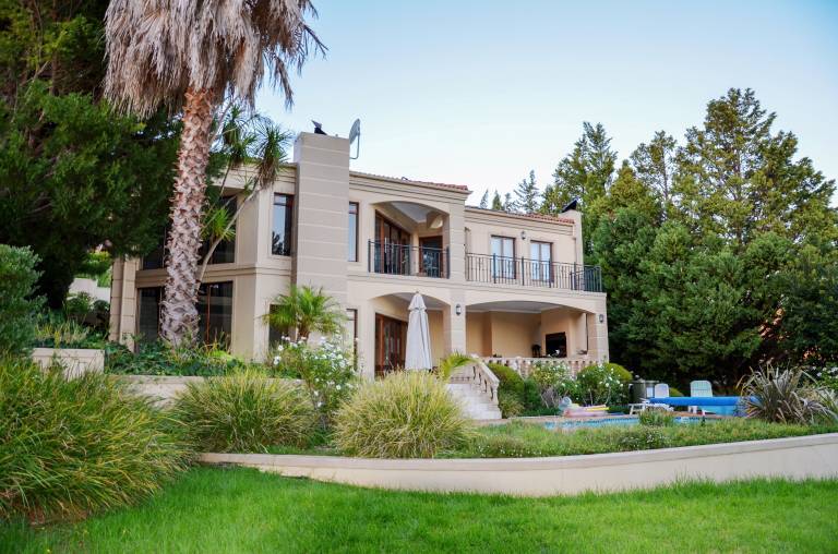 Villa Somerset West