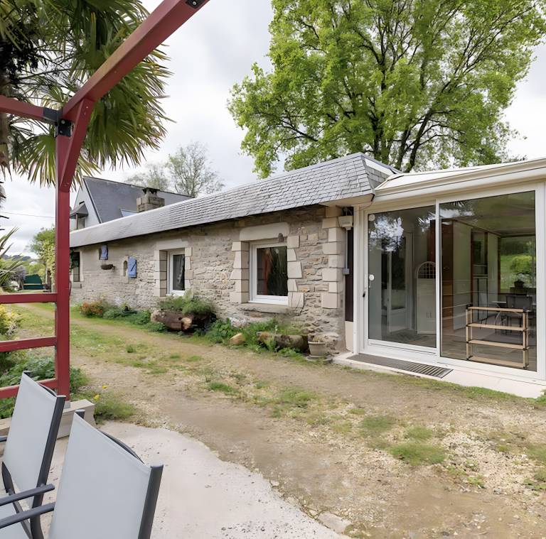 Vacation home with yard, heated pool & fast internet | Garden view — photo 2