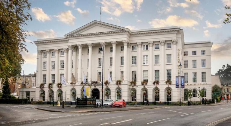 Queens Hotel Cheltenham in Cheltenham