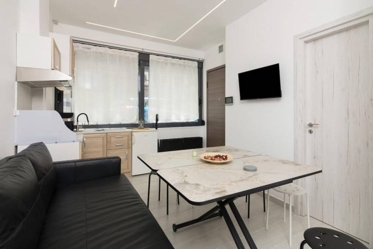 Apartment with 2 rooms for 5 persons — photo 3