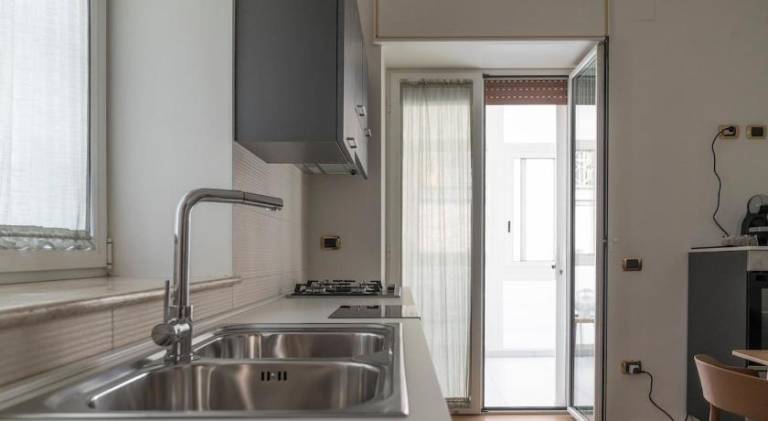 Holiday apartment with jacuzzi — photo 4