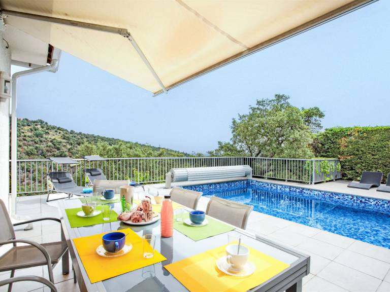 Maison de vacances Fourques
