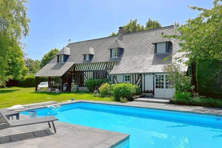 House  Bonneville-la-Louvet