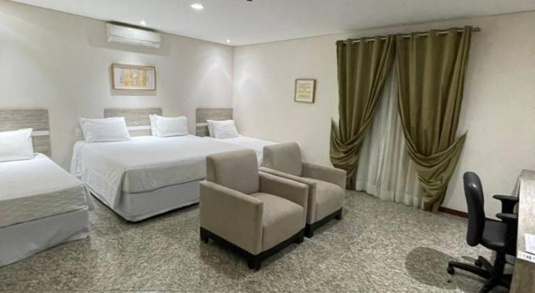 Colonial Plaza Hotel Pindamonhangaba — photo 2