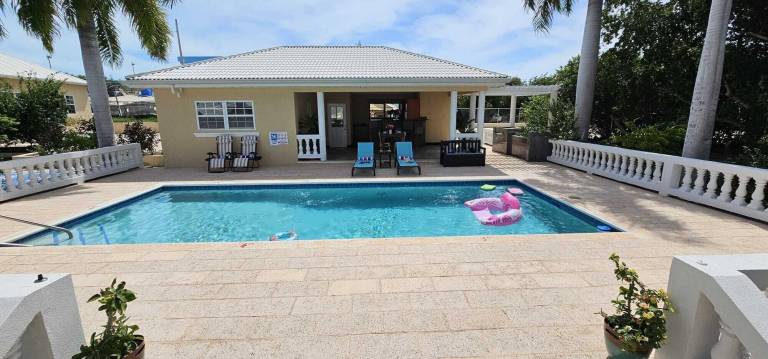 Cabin  Providenciales