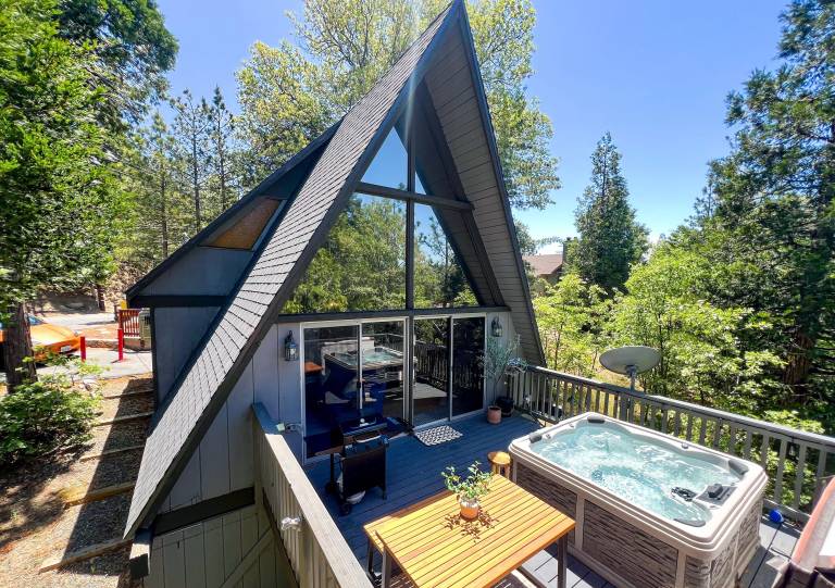 Cabin  Lake Gregory