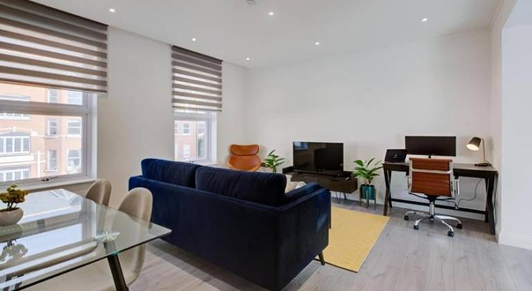 Holiday apartment with garden — photo 4