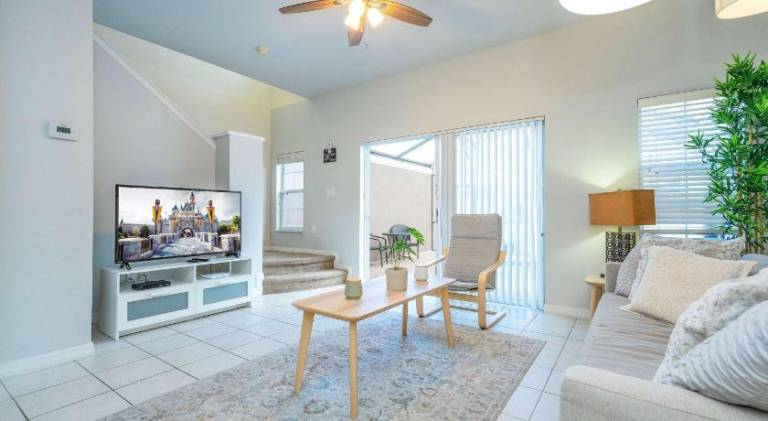 Charming house with pool | Pets are welcome — photo 2