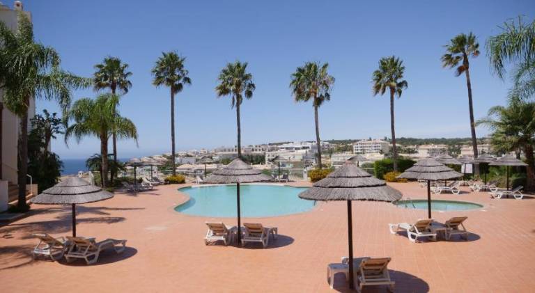 Large Penthouse Near Porto de Mos Beach With Magnificent Views In Lagos — photo 2