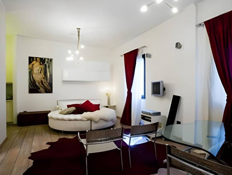 Lovely holiday apartment | Next to Fontana del Delfino | Pet-friendly in Bergamo