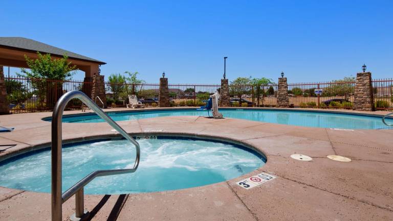 Best Western Plus Zion West Hotel — photo 3