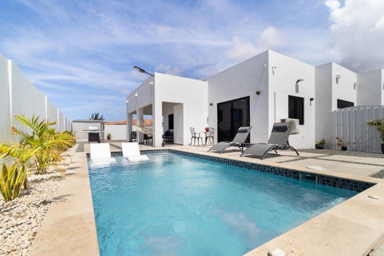 Cottage Oranjestad