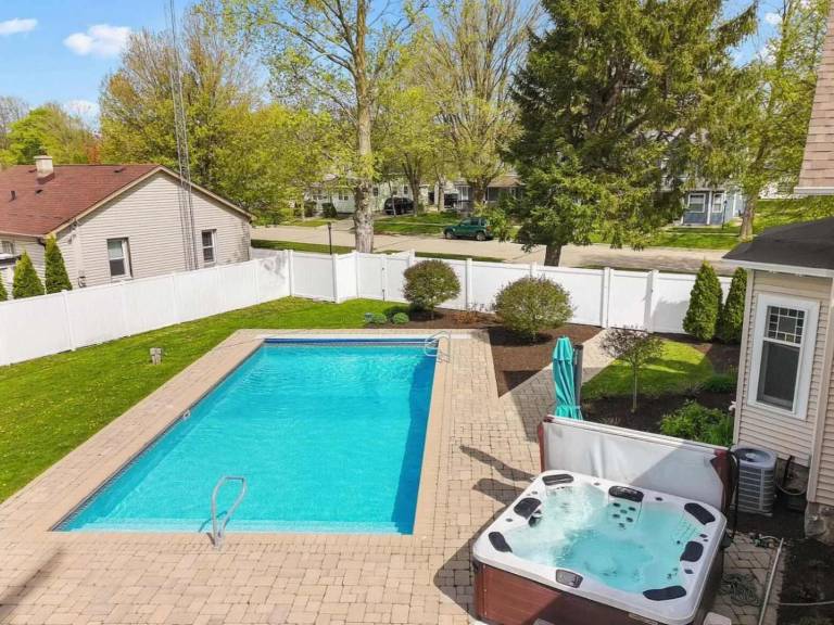 House Lake Geneva