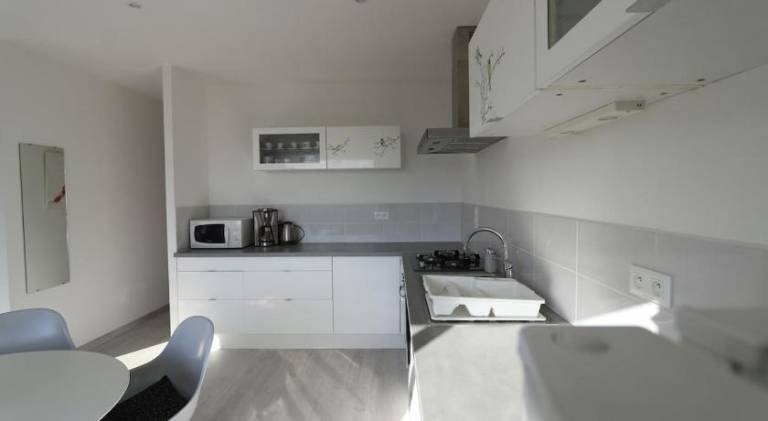 Rental apartment with garden — photo 5