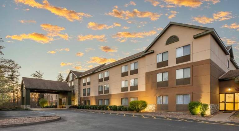 Best Western Inn at Blakeslee-Pocono in Lake Harmony, PA