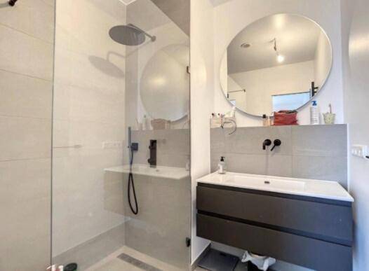 Rental apartment with patio | Next to Adolphe Bridge | Dogs allowed — photo 2