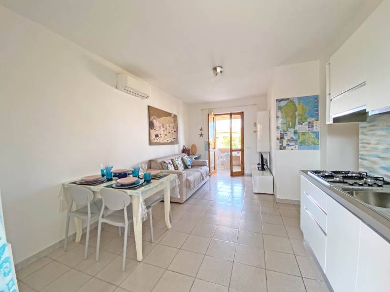 Family-oriented charming holiday apartment with garden, barbeque & patio | Garden view | Pets are welcome — photo 5