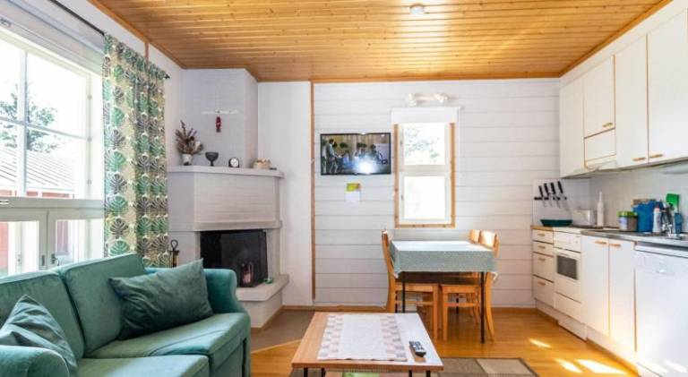 Charming vacation home | Pets are welcome — photo 2