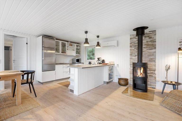 Fully equipped house with barbecue, sauna & patio | Pets allowed — photo 4