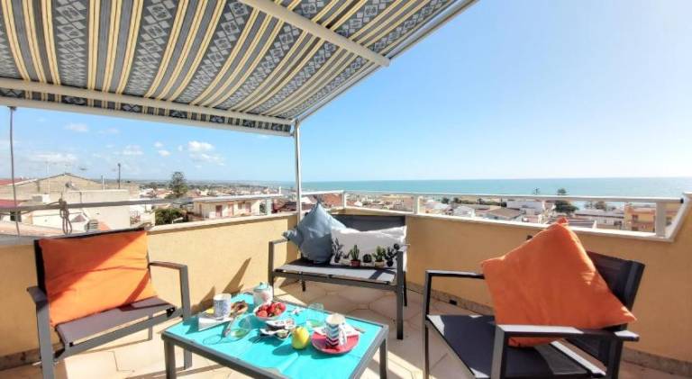 Wonderful holiday apartment | Next to the beach | Pet-friendly in Ragusa