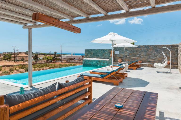 Villa Paros