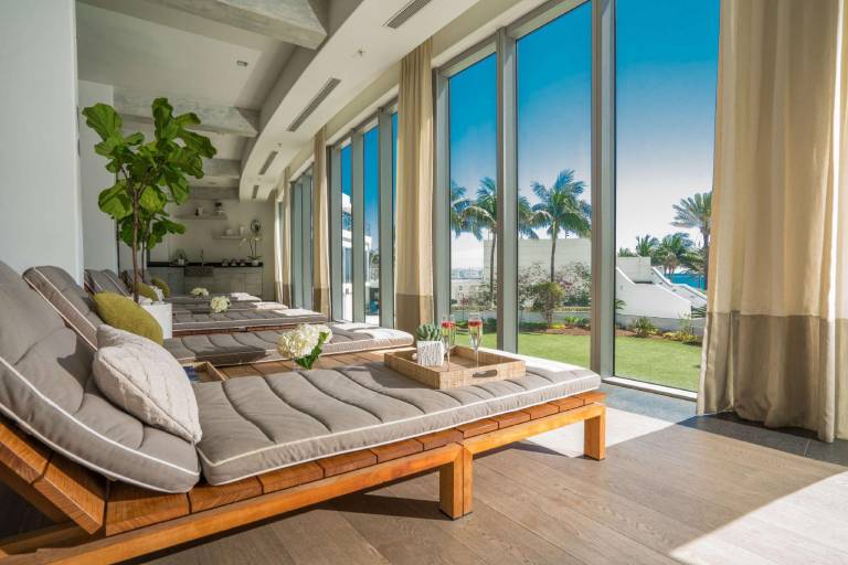 Eden Roc Miami Beach — photo 2