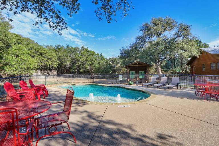 Wimberley Log Cabins Resort and Suites- Unit 6 — photo 3