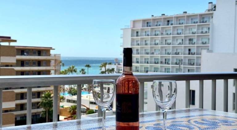 Apartment with pool | Next to the beach | Pets allowed in Torremolinos
