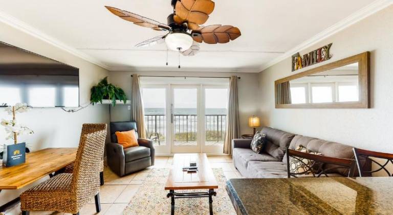 Rental apartment with hot tub in South Padre Island, TX