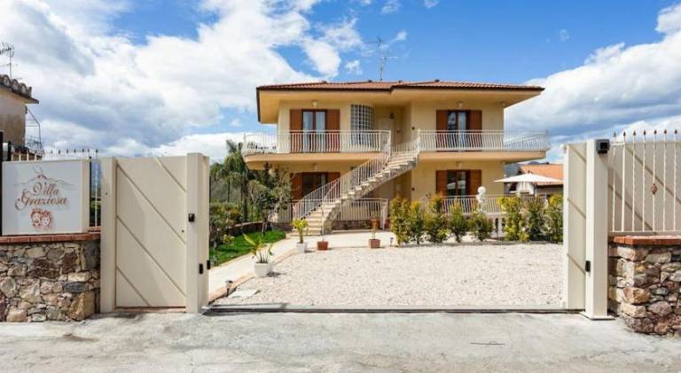 Family-oriented rental apartment with grill, terrace & hot tub | Pet-friendly in Giardini Naxos