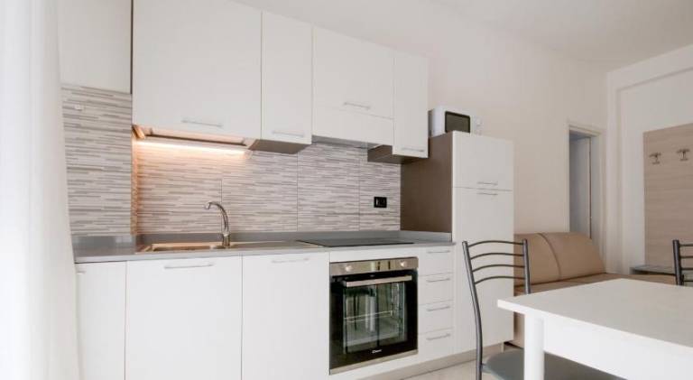 Holiday apartment with terrace in Alba Adriatica