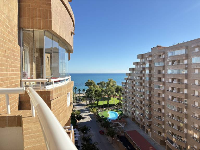 Lovely holiday apartment with patio & pool | Sea view | Close to the beach | Pets allowed — photo 3