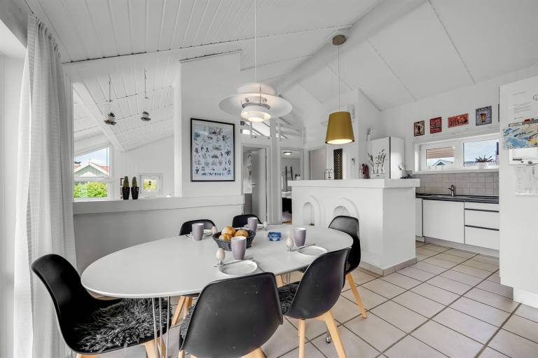 House with terrace, sauna & hot tub — photo 5