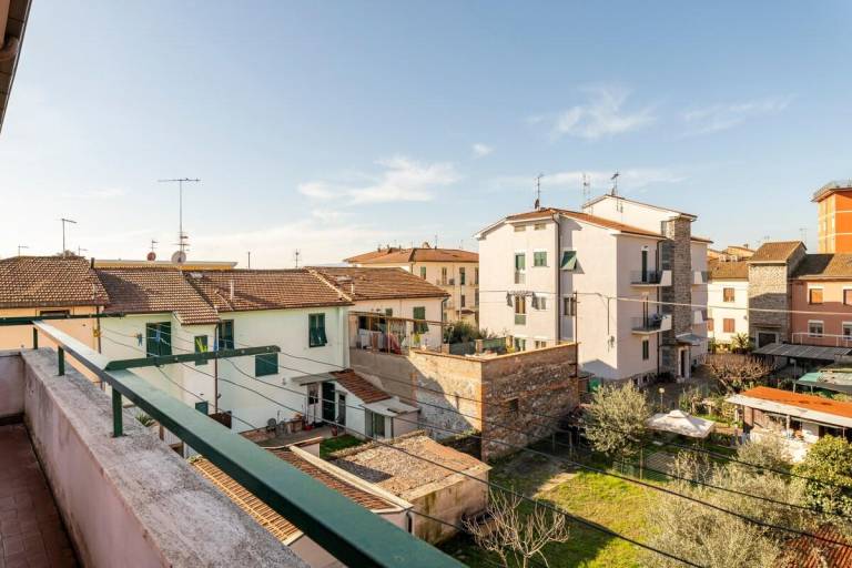 Children-friendly ample house | Suitable for remote work | Dogs allowed — photo 4